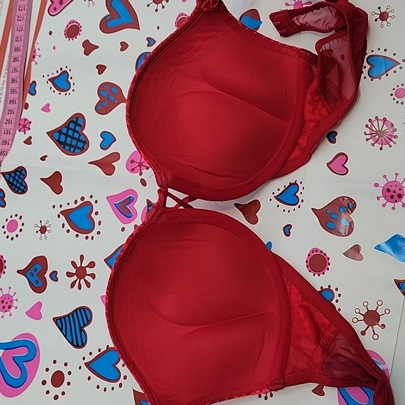 Victoria's Secret Red BOMBSHELL PLUNGE Double Bump Padded Bra - Picture 4 of 10